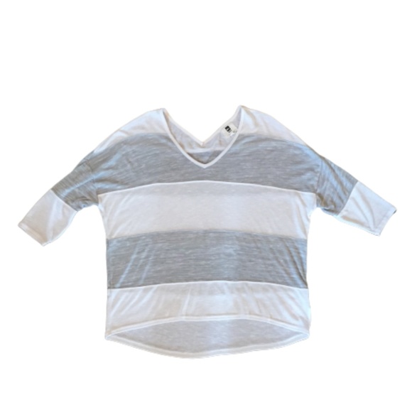 Quiksilver Oversized Dolman Striped 3/4 Sleeve - Picture 1 of 7